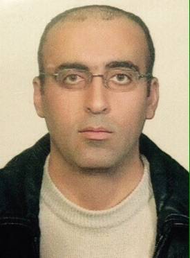 صورة الاسير وهو متنكر