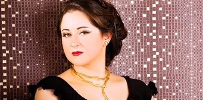 رسالة من مي نور الشريف إلى عادل إمام وإلهام شاهين