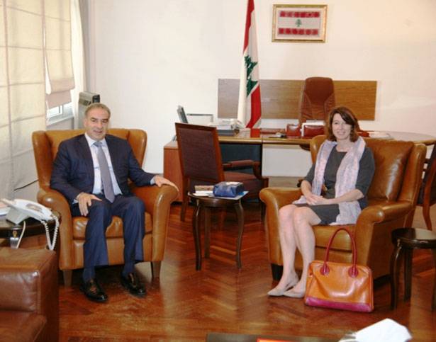 سوسين : نحن على استعداد لمساعدة لبنان بموضوع النفايات تقنياً وتكنولوجياً