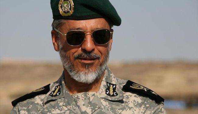 قائد القوات البحرية الايرانية : نسخر من التهديدات الأميركية