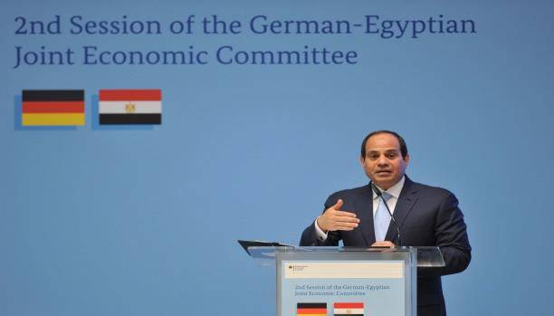 "الإخوان" تجهّز لمقاضاة السيسي و13 مسؤولاً مصريّاً في بريطانيا