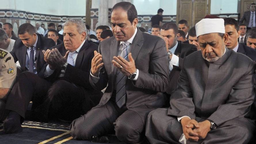 ديفيد هيرست: حتى أوباما والسفيرة الأمريكية اتهما بالمؤامرة حاكها الإخوان في مصر