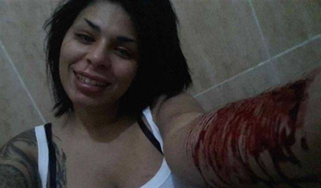 فتاة "سيلفي الموت" توضح سبب هذه الصورة