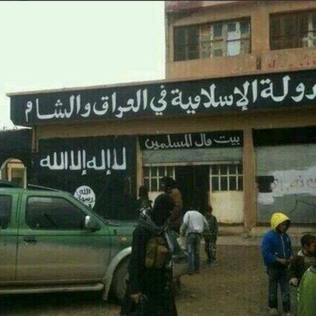 جائزة مالية لمن يعثر عليه.. مصري يسرق (3) ملايين دولار من داعش ويهرب