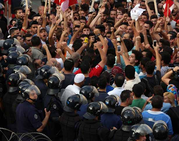 تقرير عاجل لاحدى السفارات: الوضع خطير