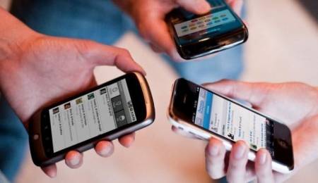 5 استخدامات خاطئة تدمر هاتفك الذكي