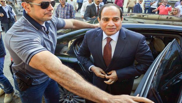 مصر: قانون يسمح بالتصالح مع سارقي المال العام
