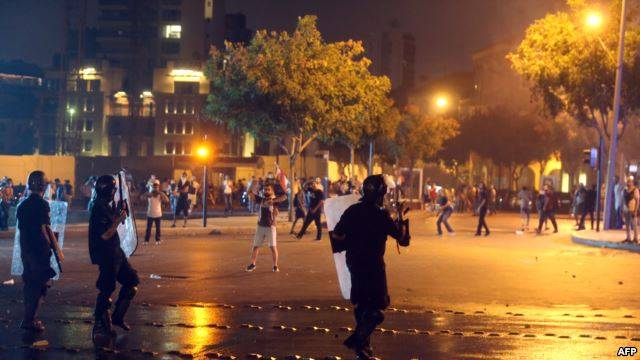 أزمة النفايات في بيروت.. رئيس الحكومة يلوح بالاستقالة