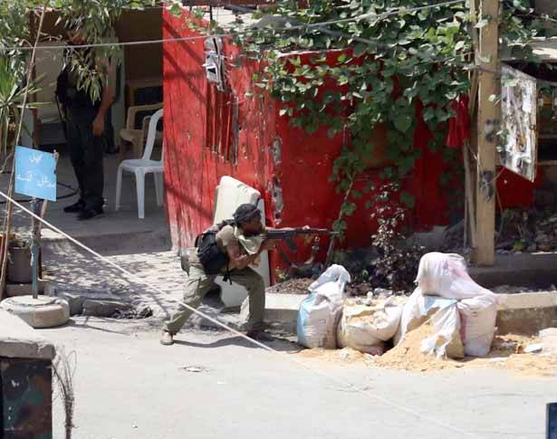 عين الحلوة من ساحة للنضال الى ملجأ للارهابيين