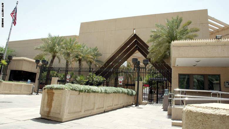 وسم "إغلاق السفارة الأمريكية بالرياض".. مغردون: الأسباب أمنية.. والملحق الإعلامي الأمريكي ينفي