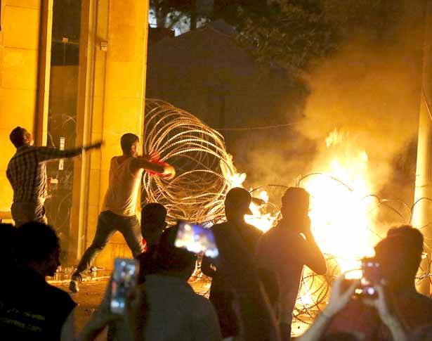الحراك الشعبي : أزمة قيادة وبرنامج... فهل ينجح التصحيح؟