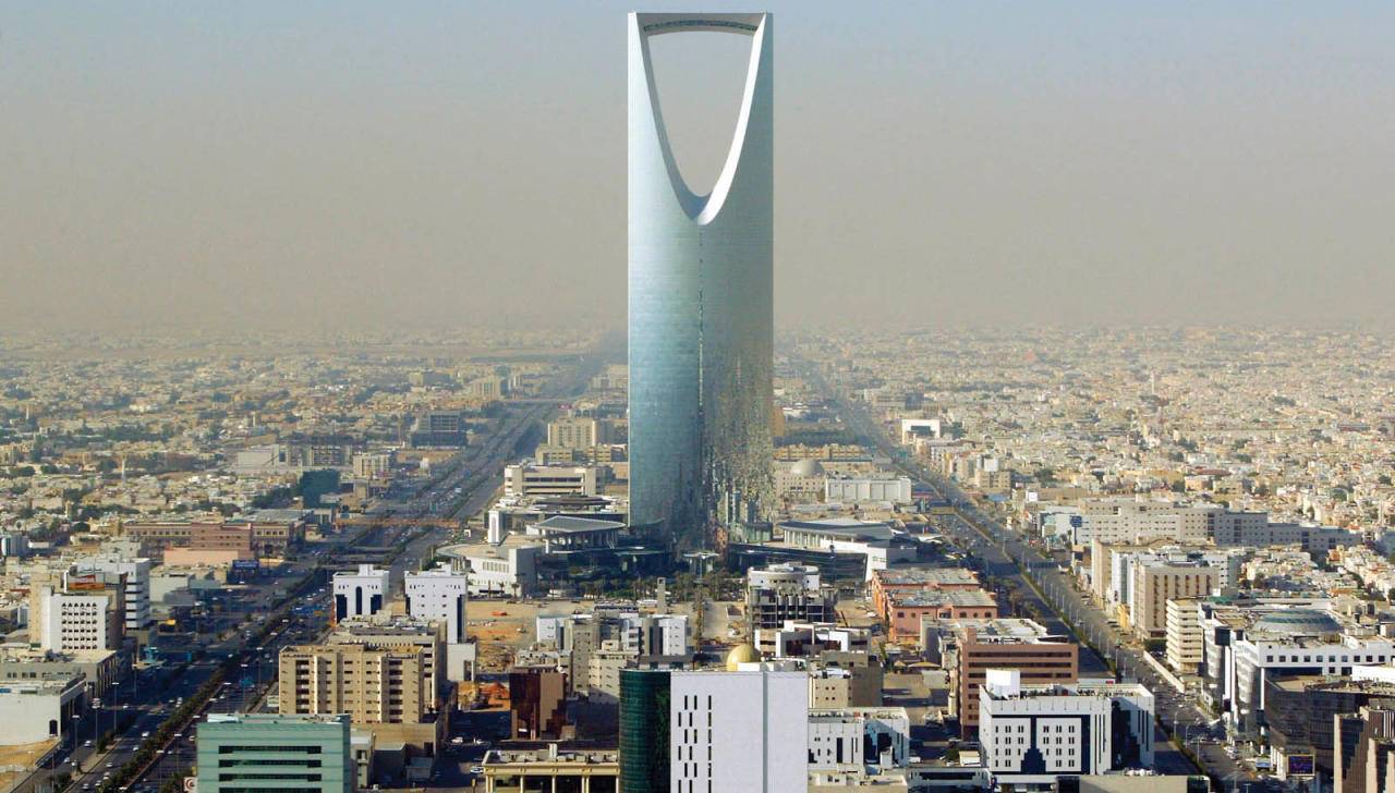 السعودية.. الشيكات غير المصدقة لن تقبل في بيع العقارات