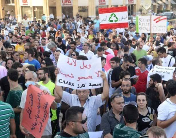 السفارات تدعم تحرّك الشعب بعد فقدان ثقتها بحلفائها