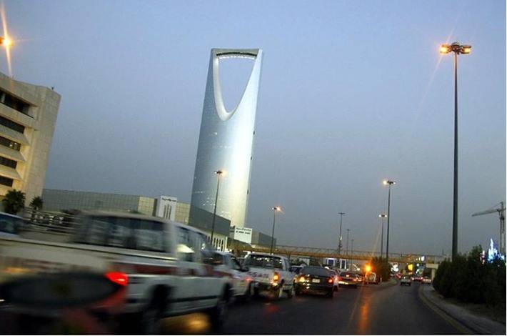 حملة إماراتية هادئة ضد السعودية بسبب 