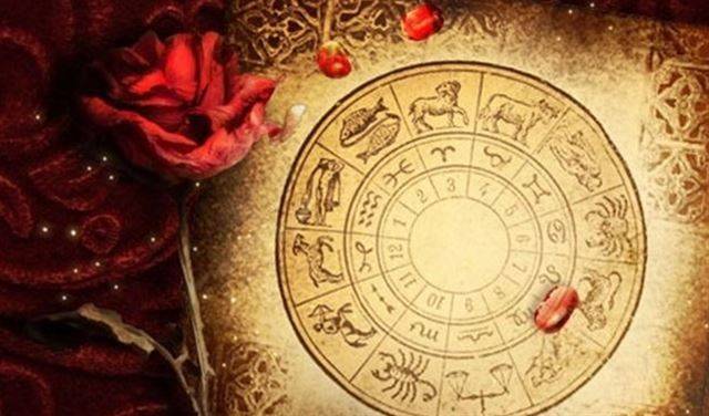 توقعات الابراج ليوم الاثنين 31 آب 2015