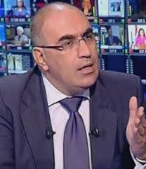 شارل جبور مدير تحرير جريدة الجمهورية  يدعو أهل السنة للدفاع عن الوزير محمد المشنوق!