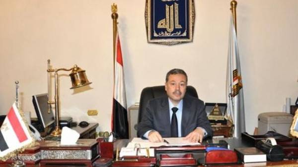 رئيس مجلس الوزراء المصري يعالج أزمة طالبة "صفر" الثانوية