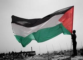 فلسطينيون يهاجمون سياحا اميركيين اعتقدوا انهم مستوطنون