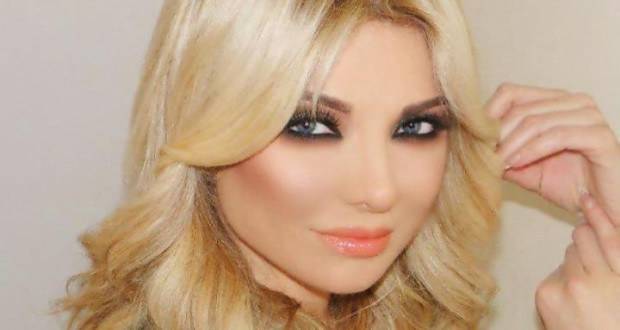 “ميريام كلينك” تدعو للتظاهر مع عون غدًا
