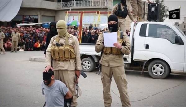 العراق: ’’داعش’’ يذبح 4 أشخاص في الموصل لشتمهم زعيم التنظيم
