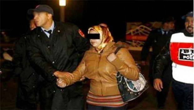 ضبط (عروس) مغربيّة متلبسة (بخيانة زوجها) بعد زفافها إليه بأسبوع فقط !!