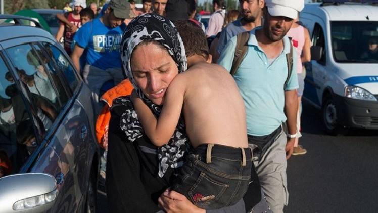 استراليا تقرر استقبال نصف مليون لاجئ سوري