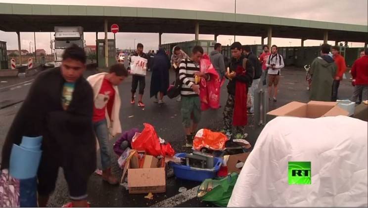 فيينا تفتح أبوابها لآلاف اللاجئين