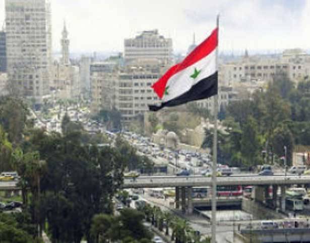 لكَ وقتٌ هنا فانتظر