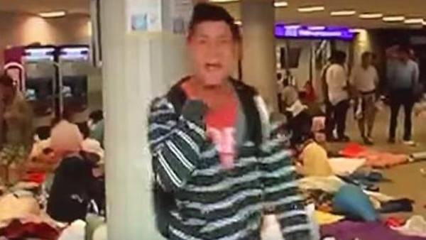 لاجئ سوري يشير في فيديو بالذبح لمشاهدي تلفزيون مجري