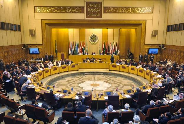 الجامعة العربية تدافع عن جهود أعضائها في استضافة اللاجئين السوريين