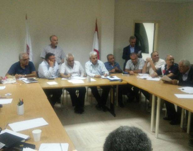 «هيئة التنسيق» تجمع الحملات... و«بدنا نحاسب» : وزير الداخليّة مسؤول
الحراك سلمي مطلبي... والشعب يُريد إصلاح النظام لا إسقاطه... والموعد الأربعاء