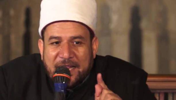 وزير الأوقاف يواجه تهمة الفساد بتعديل خطبة الجمعة
