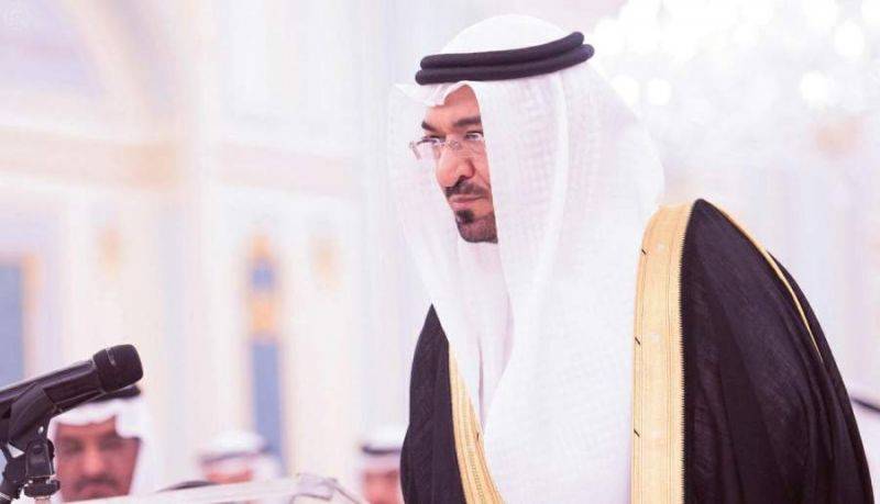 خطير.. خطير..مجتهد يكشف خفايا اقالة وزير الدولة السعودي!
