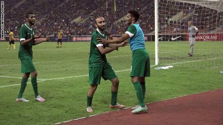 المنتخب السعودي يثير الجدل بسبب رفضه اللعب داخل فلسطين خوفًا من التطبيع مع إسرائيل