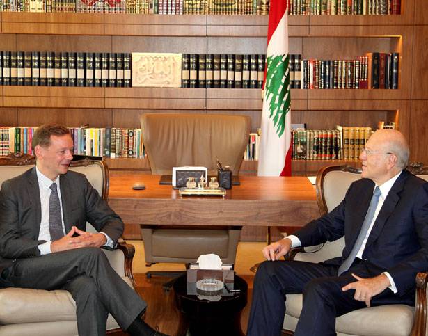 ميقاتي استقبل سفير فرنسا:
نأمل انتخاب رئيس قبل زيارة هولاند