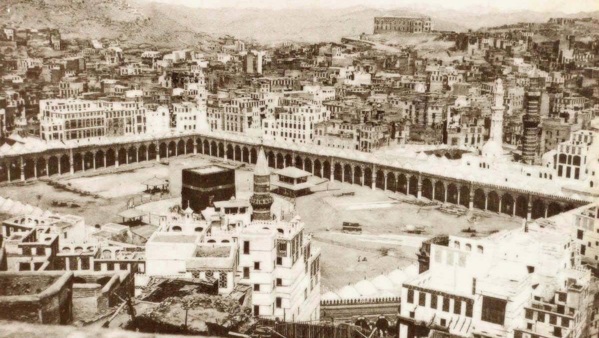 توسعة الحرم.. إنجازات تسبق الحج وحادثة الرافعة تعكر صفوها