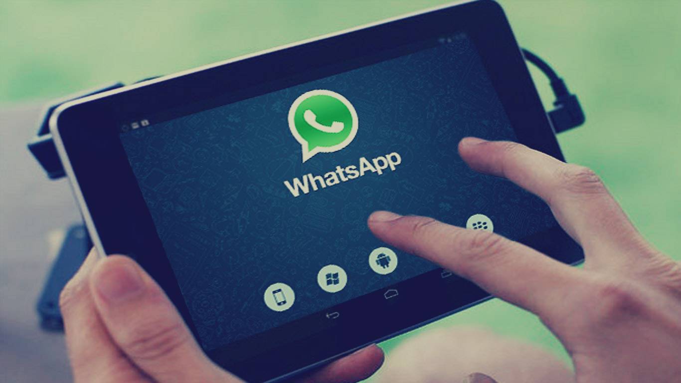 900 مليون مستخدم لـ "واتس – اب" شهريا
