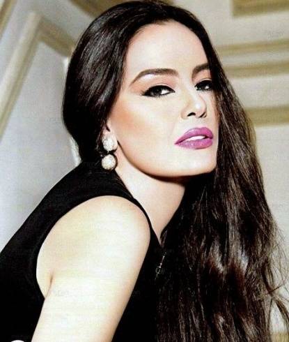 ماذا قال النجوم عن حادث الحرم المكي؟