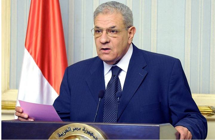 السيسي يكلف شريف إسماعيل بتشكيل الحكومة المصرية الجديدة