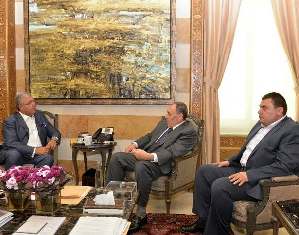 المشنوق التقى رئيس «التجمّع الشعبي العكاري»
البعريني : لتشريع مكبّ سرار
وتأهيله قبل إرسال النفايات
