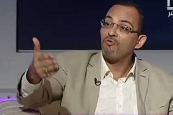 فلكي مصري يتنبأ بقصف تنظيم "داعش" للكعبة بصواريخ سكود (فيديو)