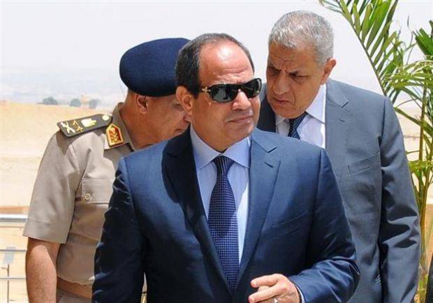 نيويورك تايمز: استقالة حكومة محلب تحدٍ عميق ومعضلة للسيسي