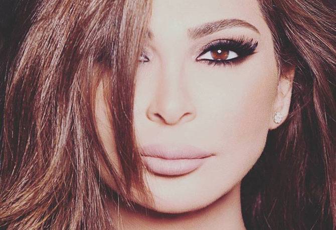 اليسا تكشف عن اسرار اناقتها في مهرجان عالم من الازياء