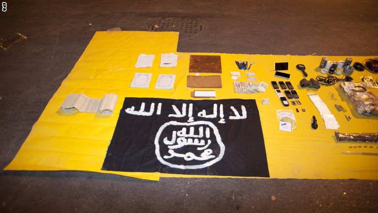 بالصور.. التفاصيل الكاملة لضبط القوات السعودية خلية من "الفئة الضالة" في الرياض.. وملاحقة أخرى في ضرما بعد اشتباكات بالأسلحة والقنابل
