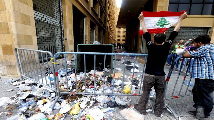 هل ستنجح #طلعت_ريحتكم من تنظيف القمامة السياسية؟