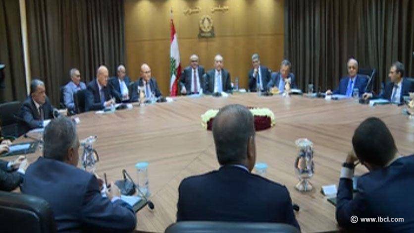 الحوار في جلسته الثانية: عون غائب... وبرّي يشدد على أهميته