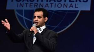 عن السعودي الذي أبهر العالم بـ"لسانه"