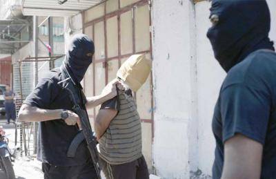 عملاء إسرائيل في غزة يعانون «أزمة مالية خانقة» و«الشاباك» يلجأ لتحويل الأموال عبر بلدان عربية