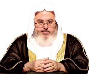 فتوى جديدة تحرّم عمل المحلل الرياضي!