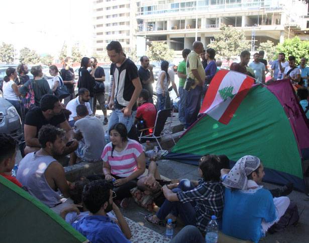 الحراك يردّ التحيّة لأهالي العسكريين... بيان صارخ : لحملة عسكريّة ضدّ الإرهاب
